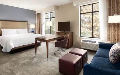 Hampton Inn&suites Seattle/renton, Wa 3*